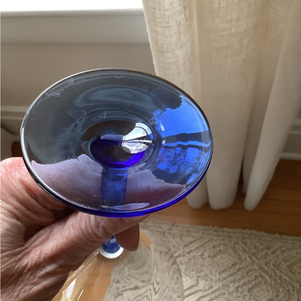 Libbey set of 4 Blue Stem Martini Glass Set - Picture 5 of 5